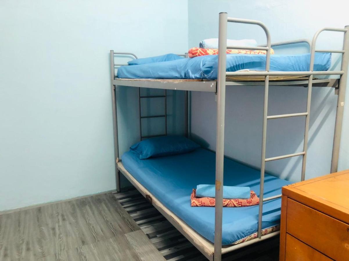Greenleaf Guesthouse Джерантут Экстерьер фото